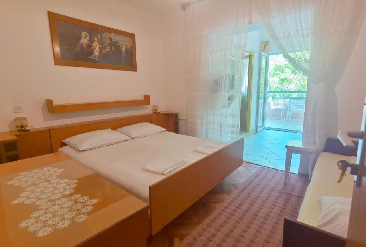 Beach House - Apartments Ana Duce Ruang foto