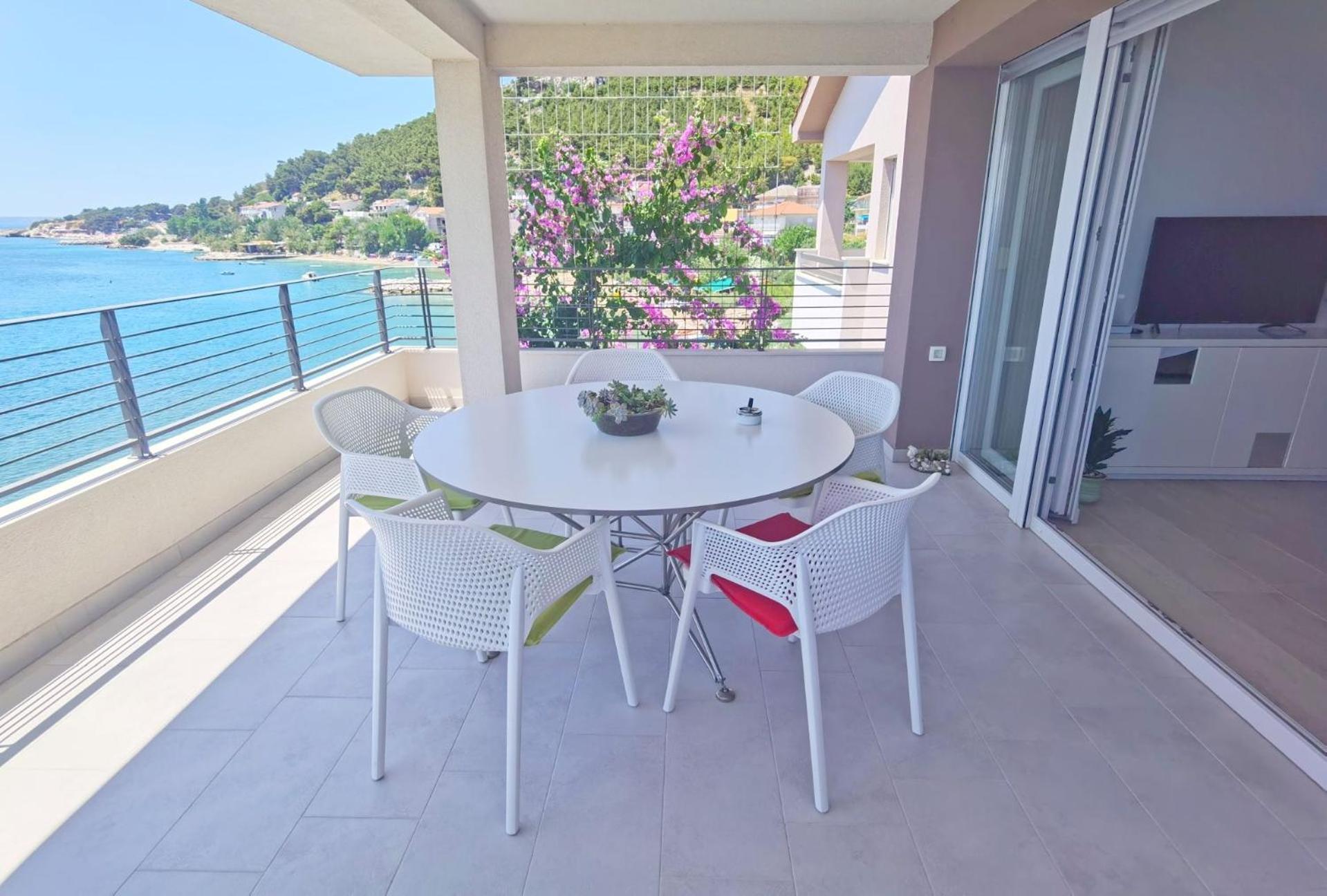 Beach House - Apartments Ana Duce Bagian luar foto