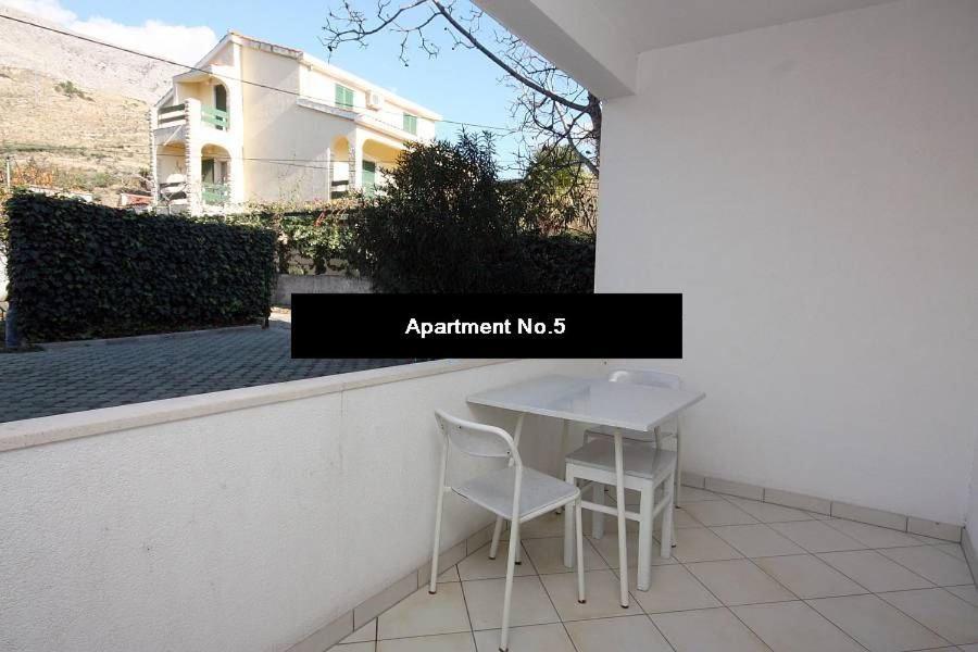 Beach House - Apartments Ana Duce Bagian luar foto