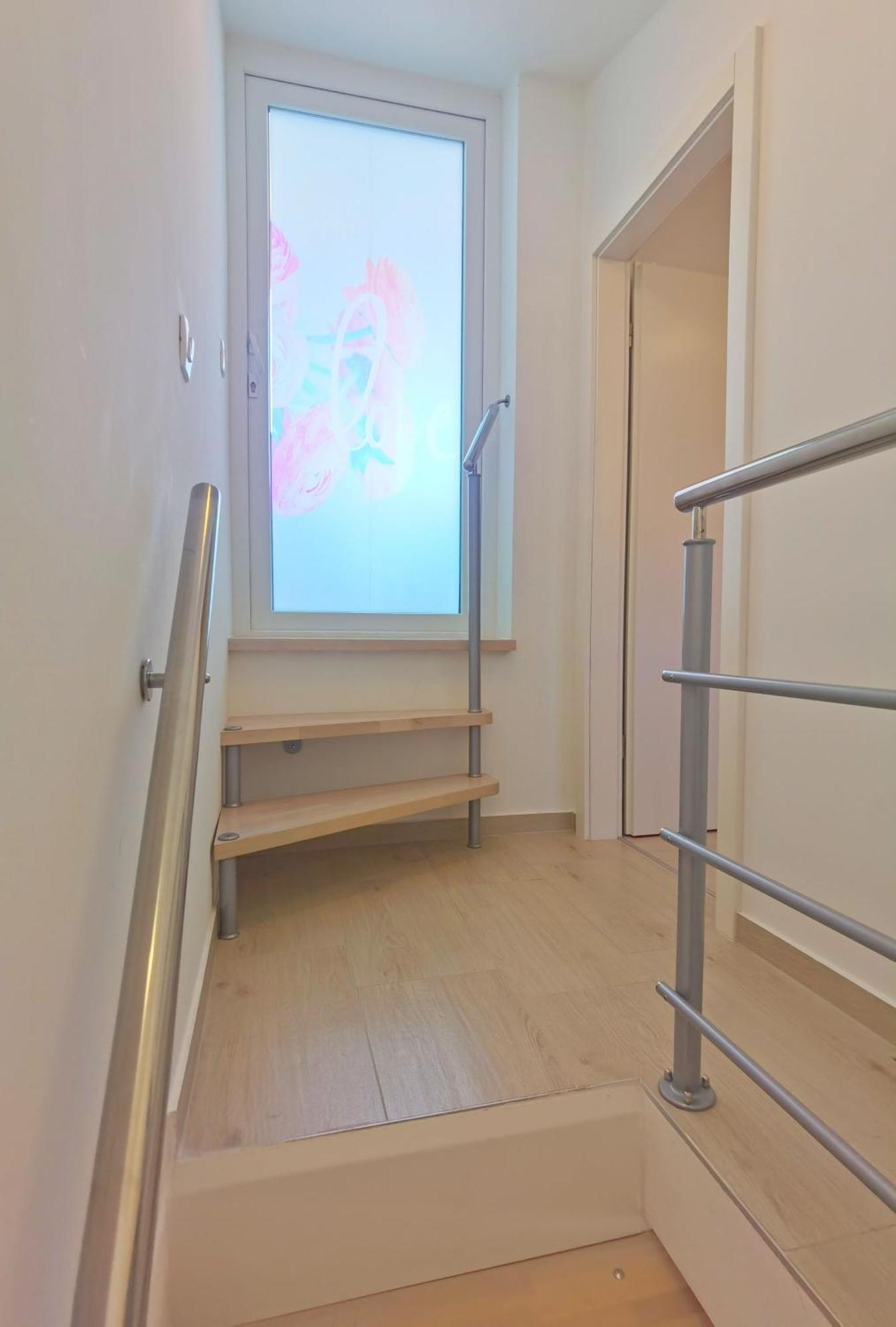 Beach House - Apartments Ana Duce Bagian luar foto